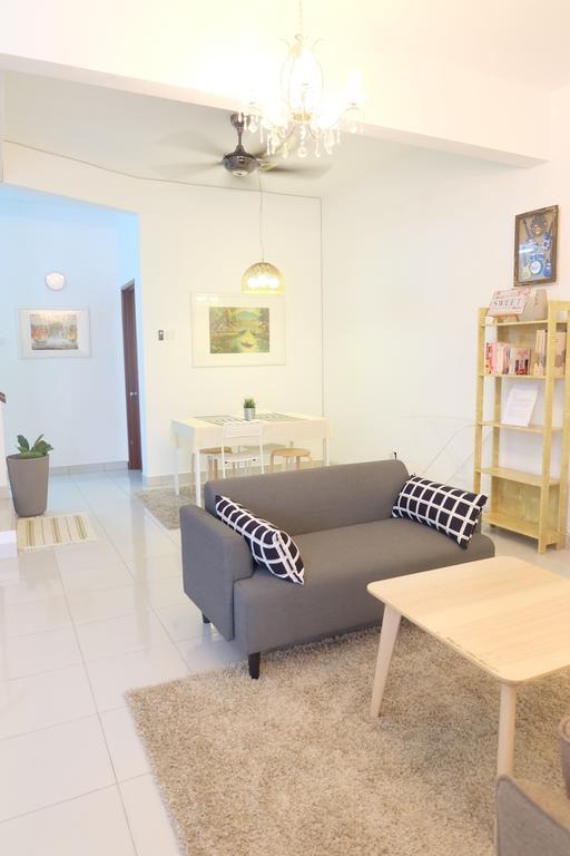 Home Sweet Home Semenyih Exterior photo